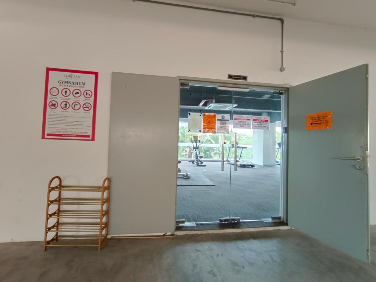 Klia Ehsan Residence Sepang Nilai Greenery 8 Pax Air-Con Eksteriør bilde